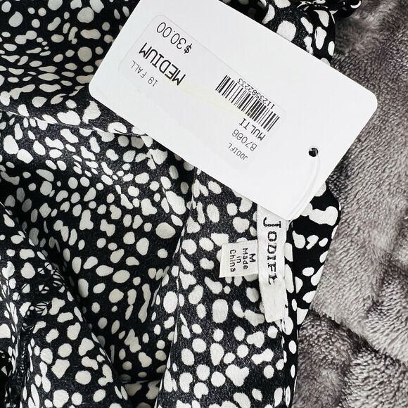 Jodifl Black White Cheetah Animal Print Satin Camisol Top Medium NWT Adjustable - Picture 5 of 8